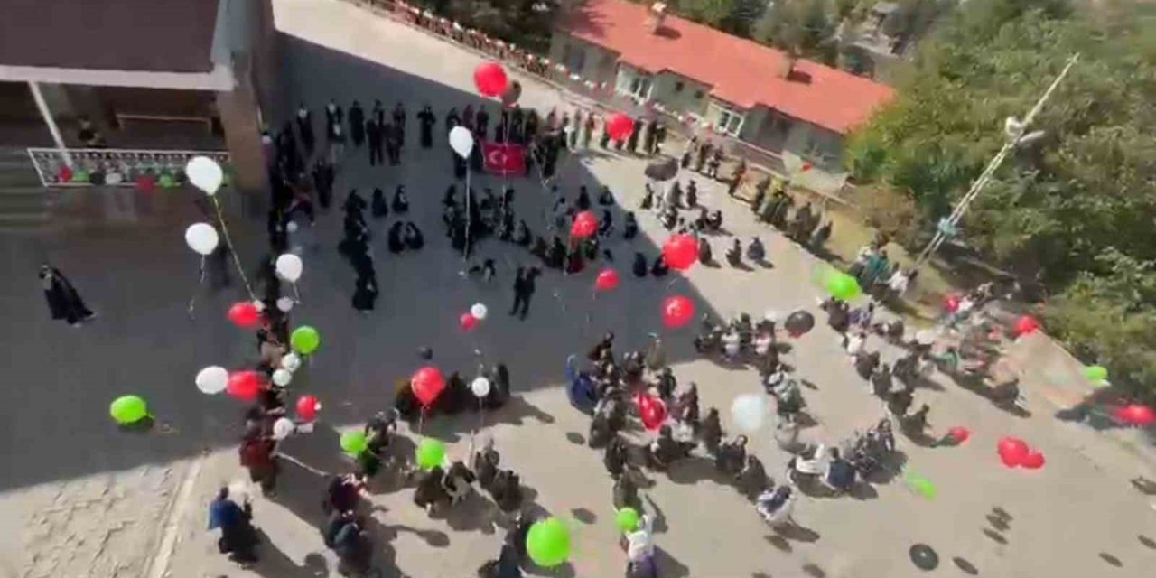 Bitlis’teki okullarda Filistin için farkındalık etkinliği