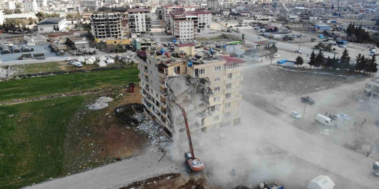 Gaziantep’te 67 kişinin öldüğü Yunus Kaya Apartmanı müteahhidine ceza