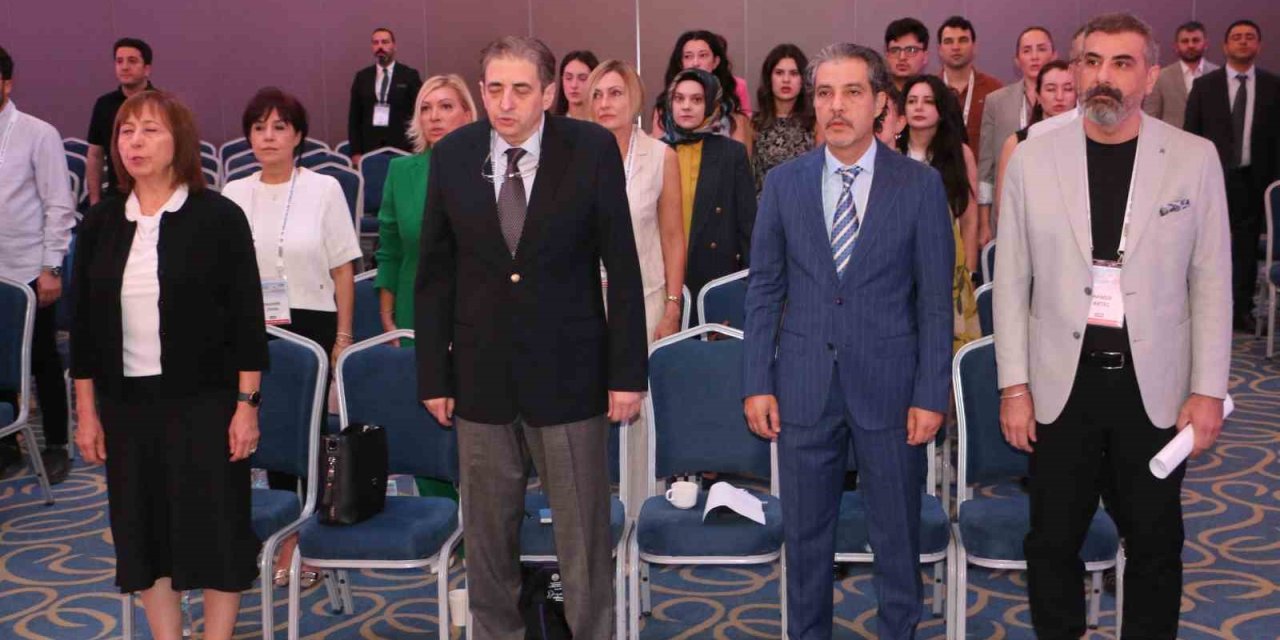 Dermatologlar Diyarbakır’da buluştu