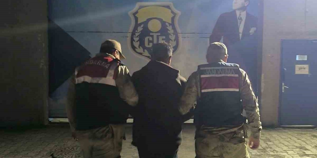 Dolandırıcılıktan aranıyordu Kars’ta yakalandı