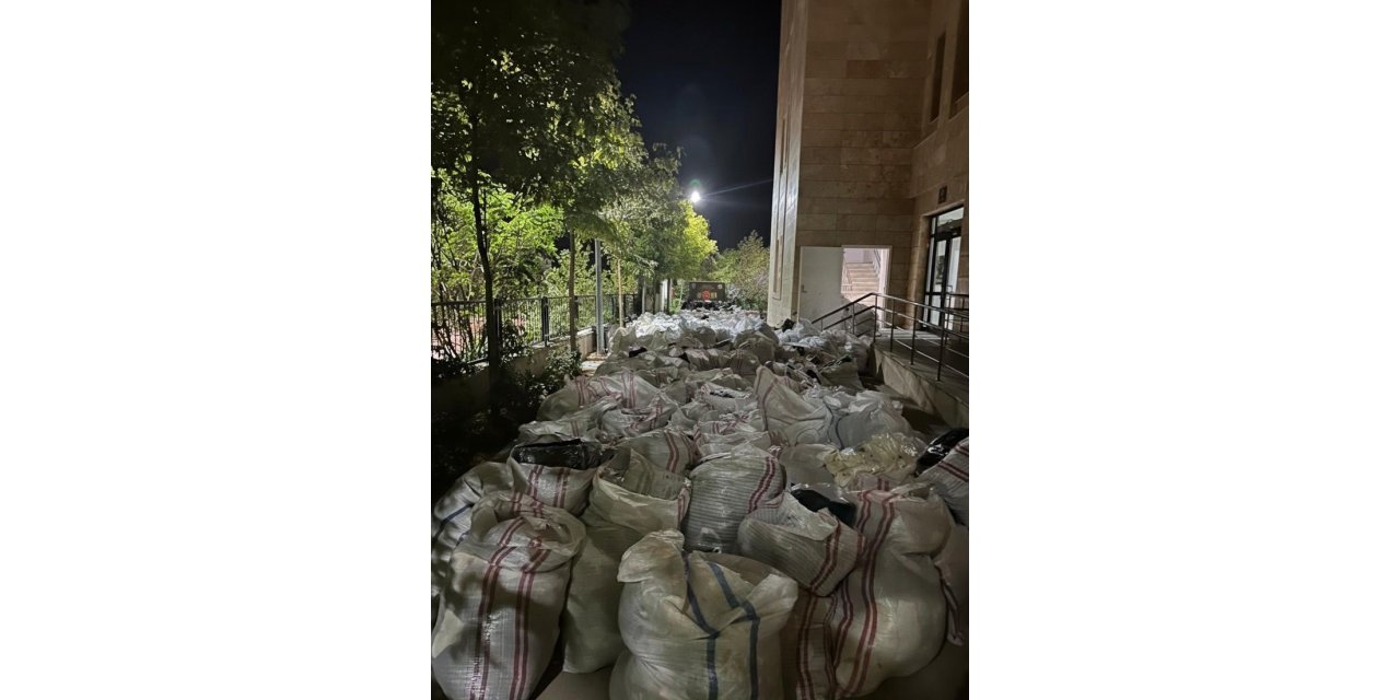 Şırnak'ta 32 milyon liralık gümrük kaçağı ürün ele geçirildi