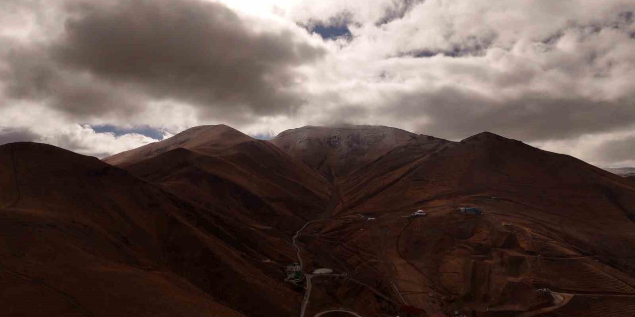 Erzurum Palandöken bir kez daha beyaza büründü