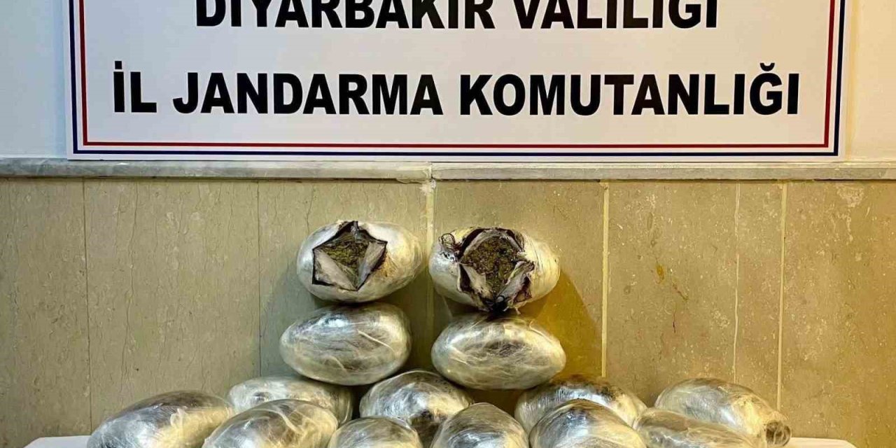 Diyarbakır’da 92 kilo esrar ve 11 kilo skunk yakalandı
