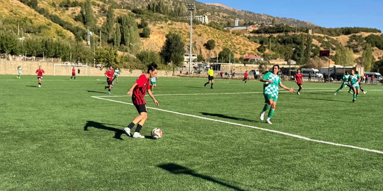 Yüksekova Spor sezonun ilk galibiyetini aldı