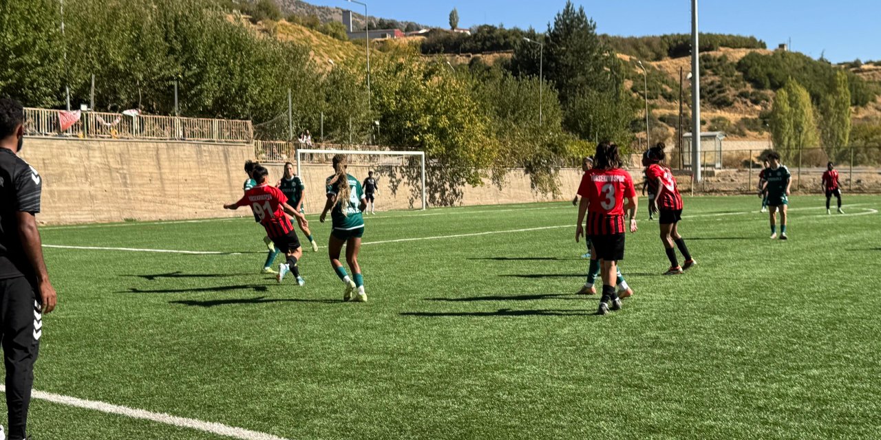 Yüksekova Spor, Giresun Sanayispor’u 5-0 yendi
