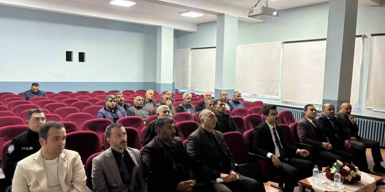 Susuz’da okul servis sürücülerine özel eğitim