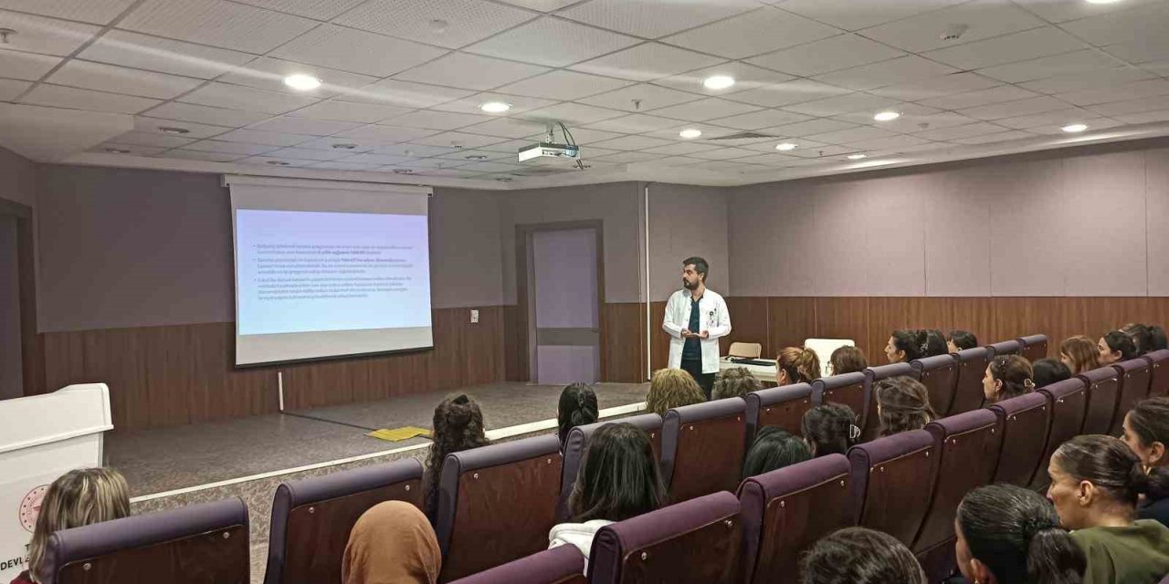 Dersim'de meme kanseri  farkındalık çalışmaları sürüyor