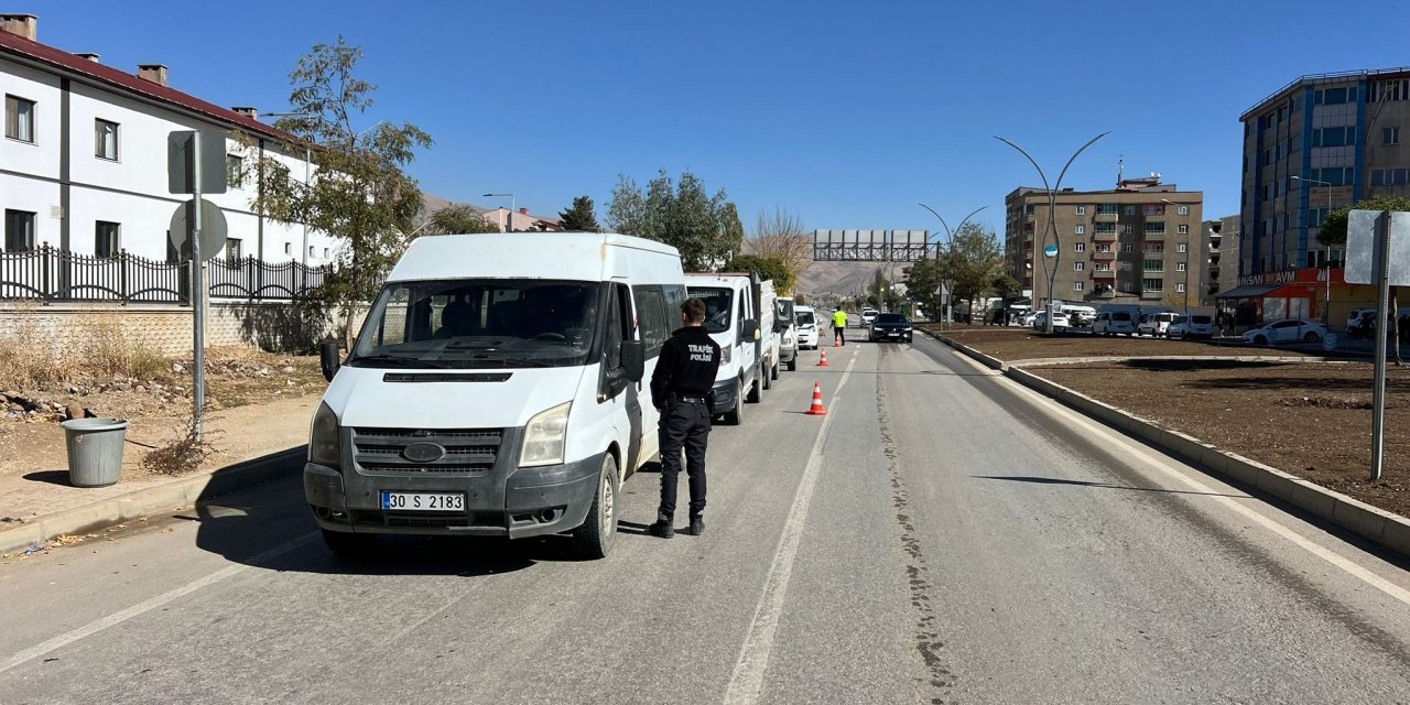Yüksekova’da trafik denetimleri sıklaştırıldı