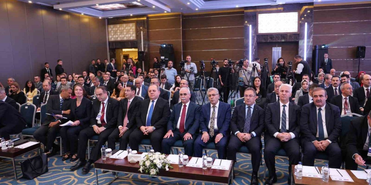 AYM’ye 13 yılda 702 bin başvuru yapıldı