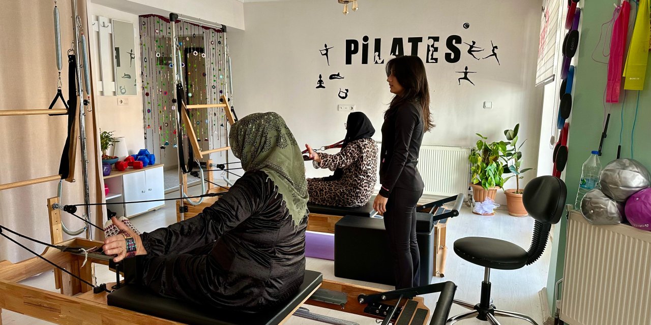 Yüksekova: Uzman eğitmenden 40 yaş üstü kadınlara pilates önerisi