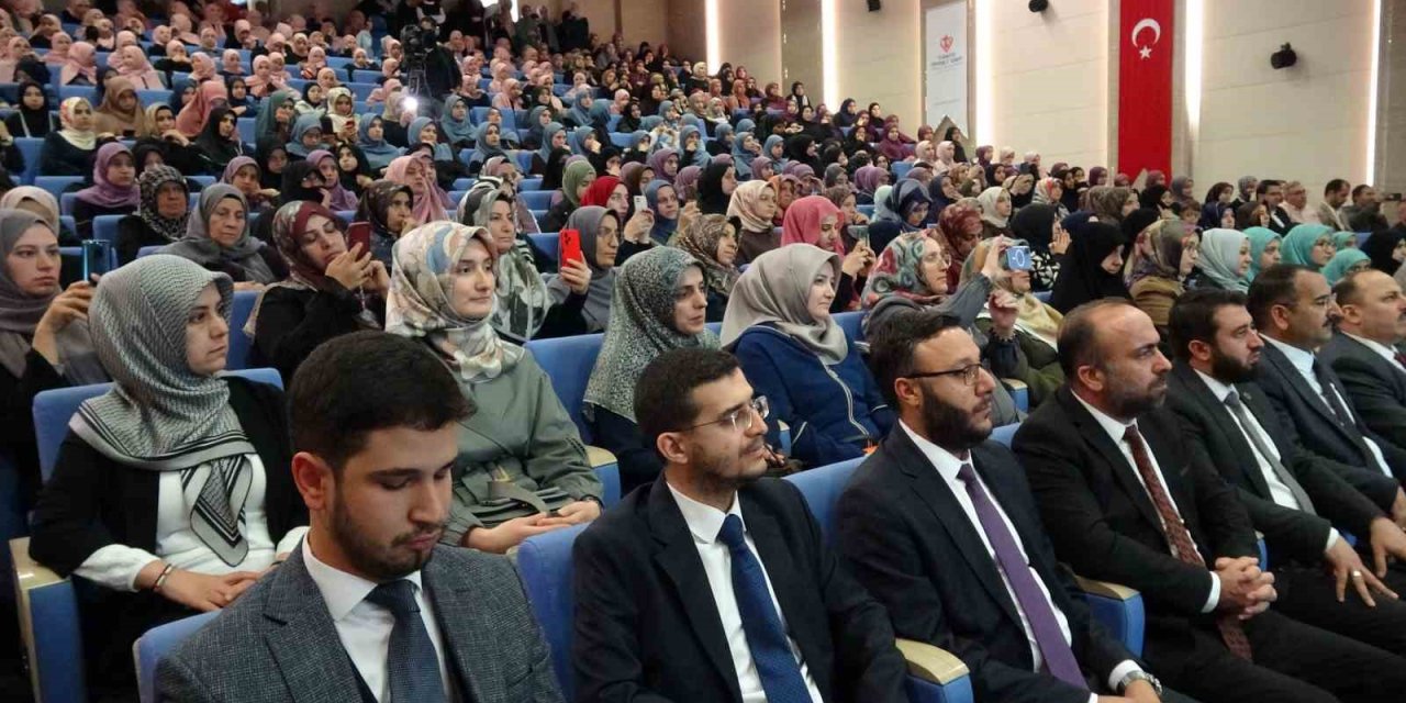 Gaziantep’te Kur’an-ı Kerim’i güzel okuma yarışması gerçekleştirildi