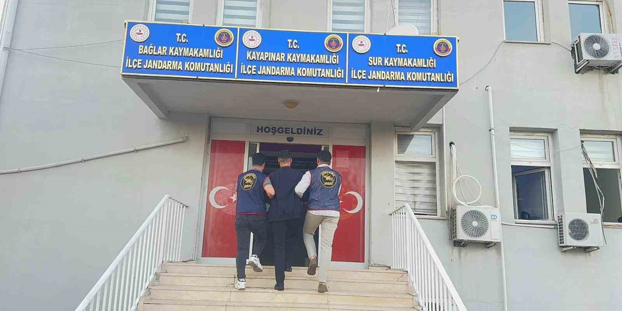 JASAT ekipleri çeşitli suçlardan aranan 64 şahıs yakaladı