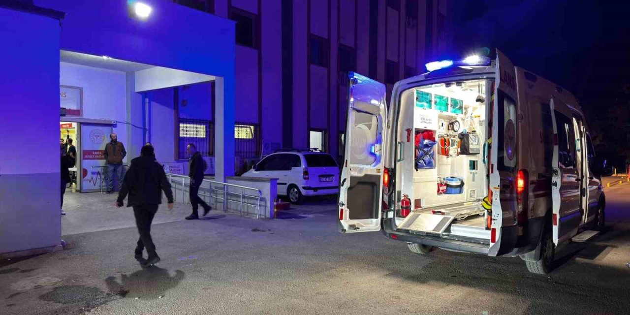 İki kişi arasındaki bıçaklı kavgada 1 kişi yaralandı