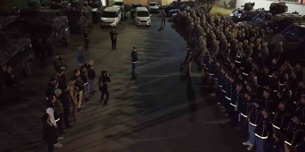 Şırnak ve Mersin’de uyuşturucu satıcılarına operasyon: 14 kişi gözaltına alındı