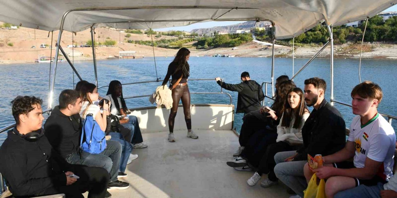 Doğal sit alanı ilan edilen Takoran Vadisi, turizmin yeni gözdesi oldu