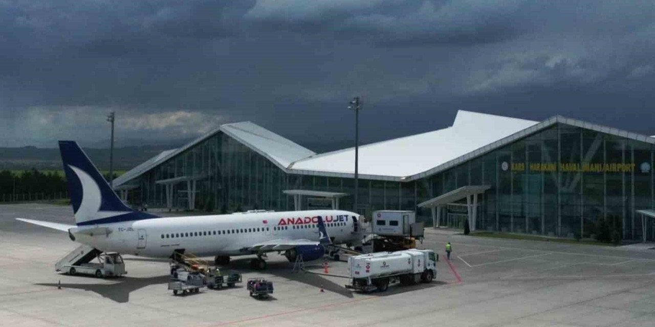 Kars’ta Eylül ayında 52 bin 845 yolcu uçtu