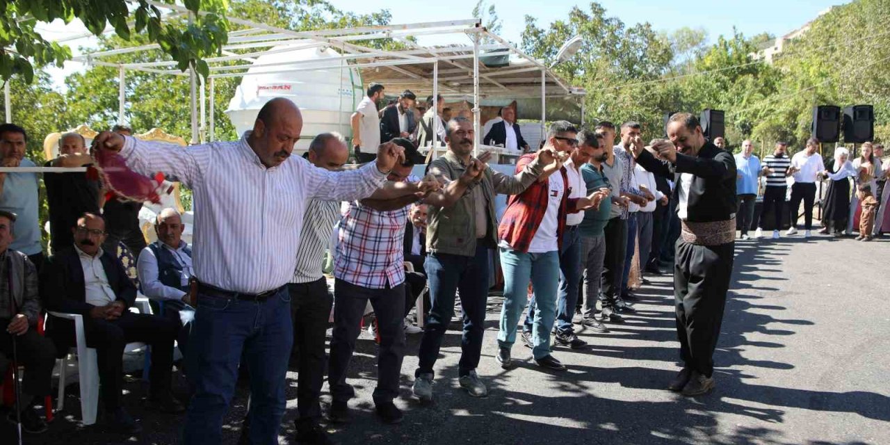 Şırnak Belediyesi yeni evlenen çiftlere 60 bin liralık çeyiz paketi desteği veriyor