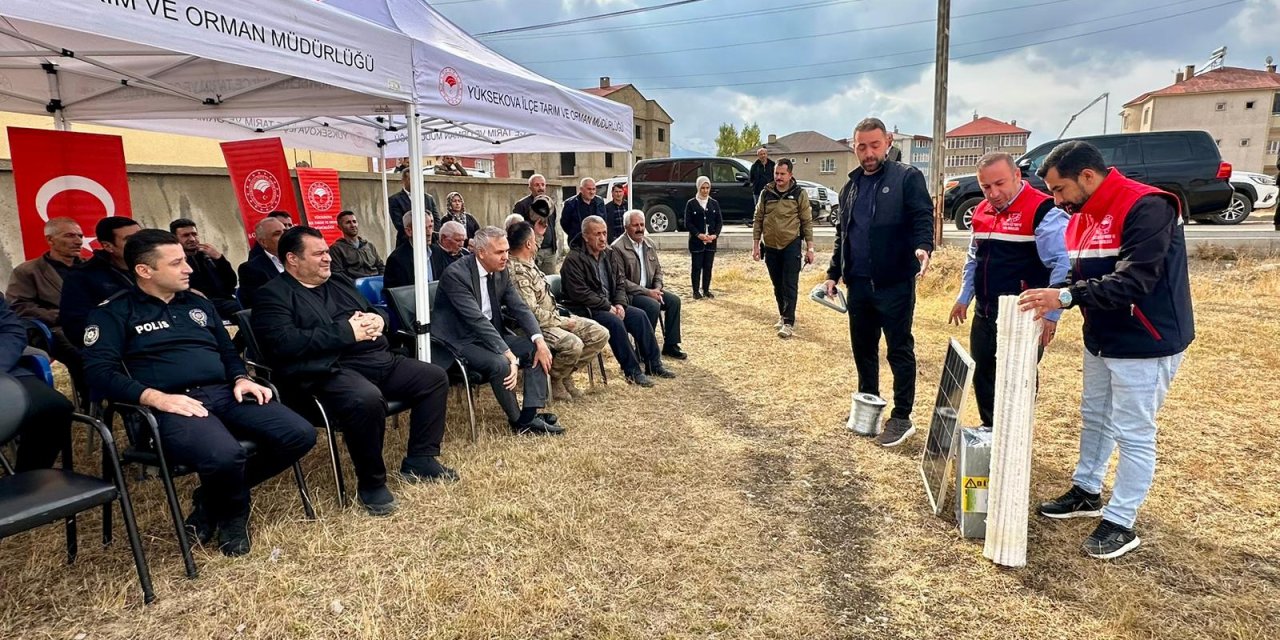 Yüksekova’da arıcılara %75 destekli malzeme dağıtımı yapıldı