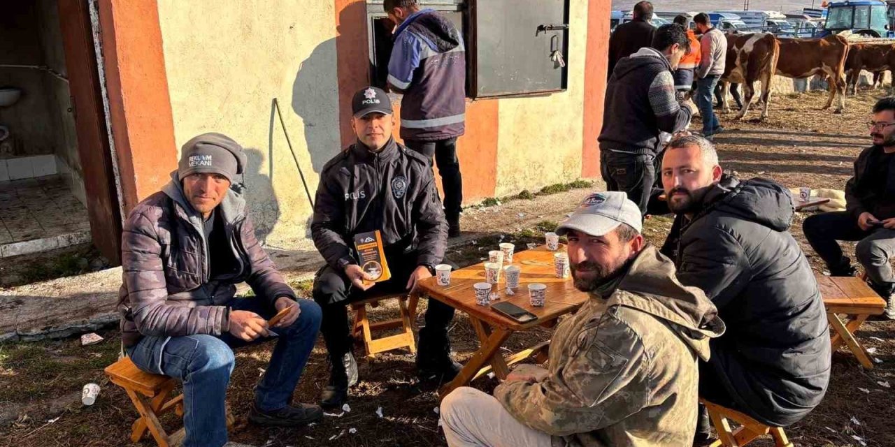 Ardahan'da hayvan pazarında ’sahte para, hayvan hırsızlığı ve dolandırıcılık’ uyarısı