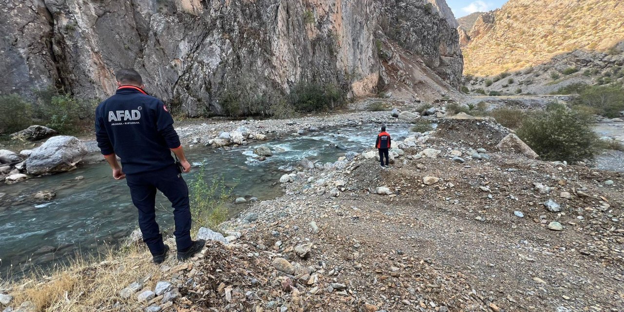 Avaşin’de kaybolan İbrahim Kom için yeniden arama çalışması başlatıldı