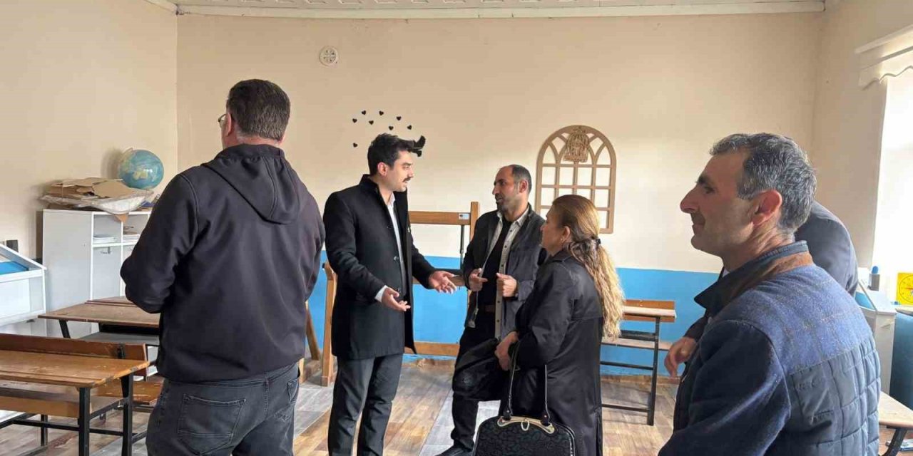 Susuz Kaymakamı Tutal, köyleri ziyaret ediyor