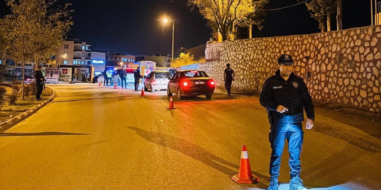 Çeşitli suçlardan aranan 4 kişi yakalandı