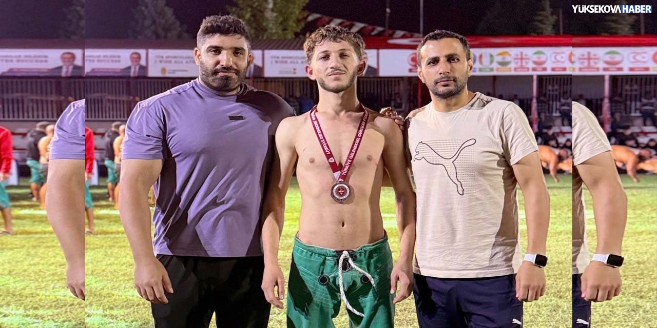 Hakkârili Durğun Türkiye üçüncüsü oldu