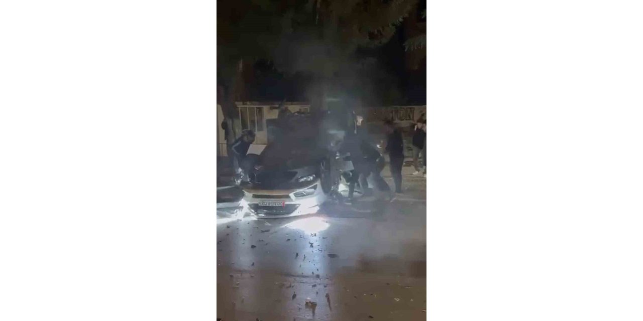 Muş’ta trafik kazası: 2 kişi yaralandı