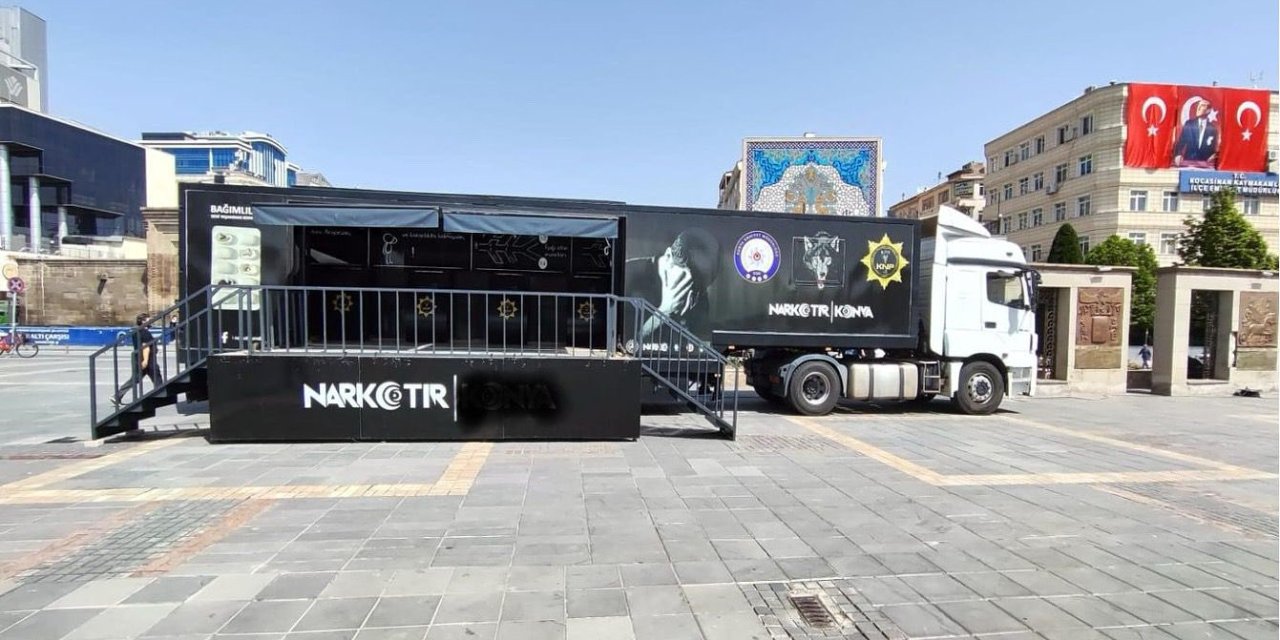 ‘Narko Tır’ Hakkari’de: Uyuşturucuyla mücadelede farkındalık etkinliği