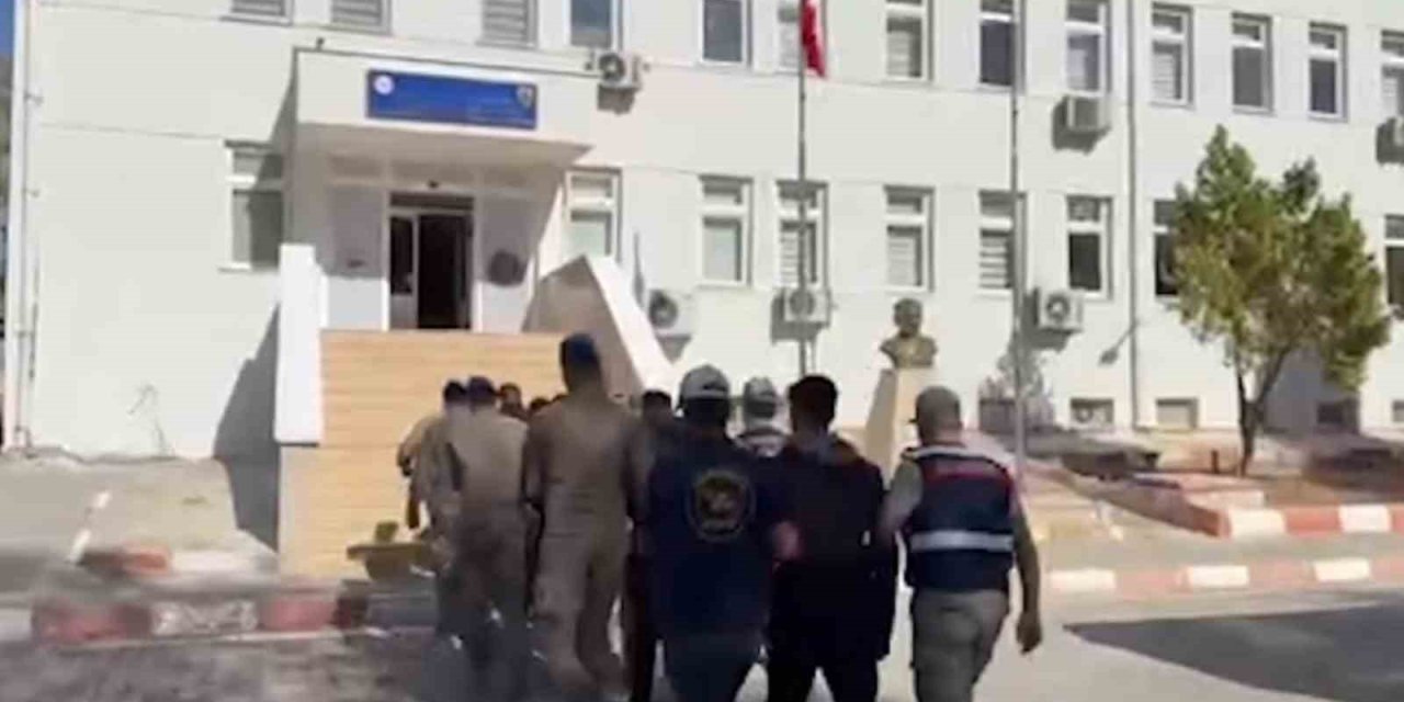 Urfa’da 11 milyon liralık telefon dolandırıcılığı operasyonu: 5 tutuklama