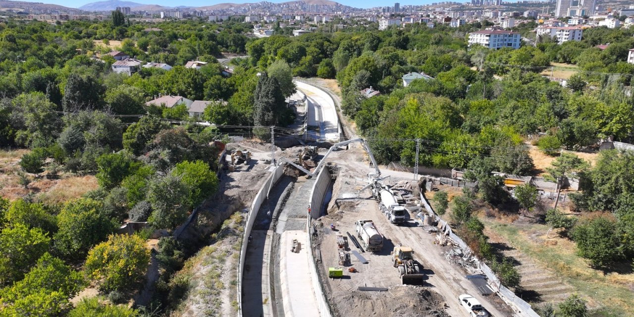 Şorşor deresindeki taşkın koruma çalışmalarında sona yaklaşıldı