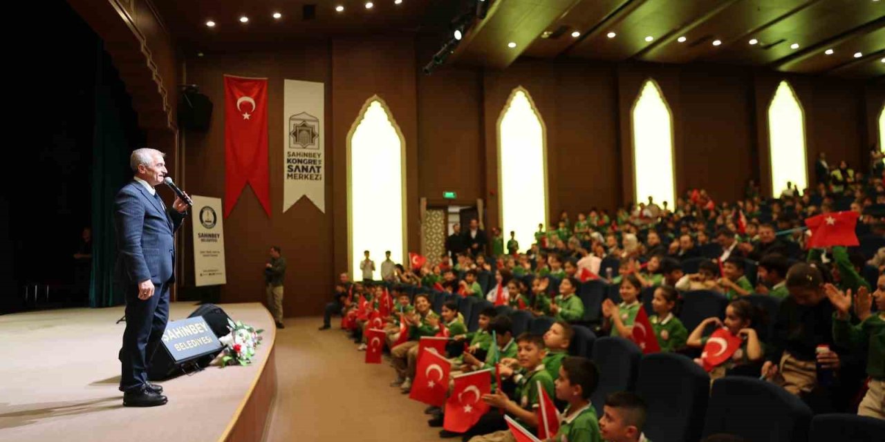 Şahinbey’de Cumhuriyet coşkusu konserle sonlandı