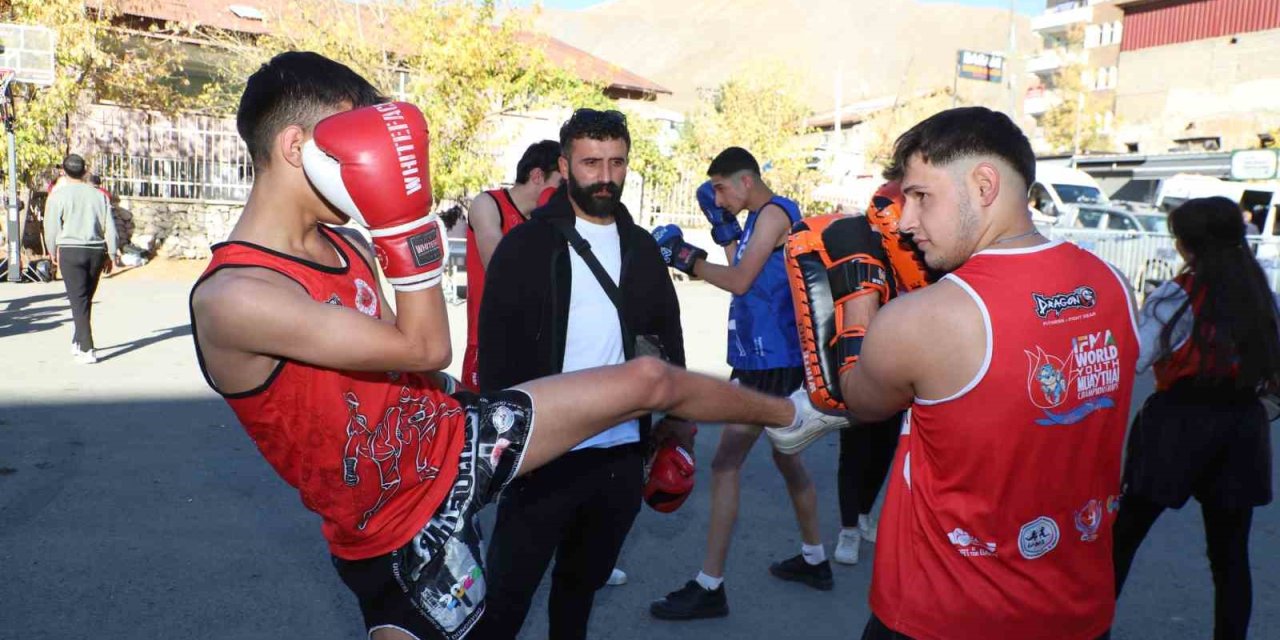 Cumhuriyet coşkusu sporla buluştu