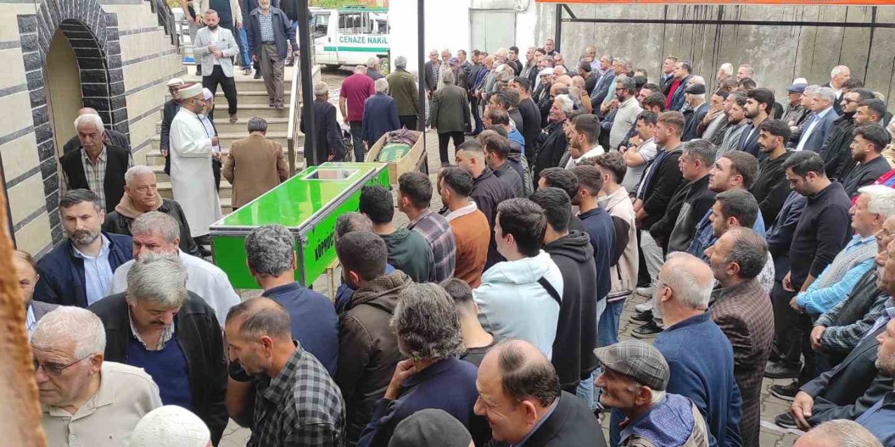 Babasının kaza kurşununa hedef olan oğul defnedildi