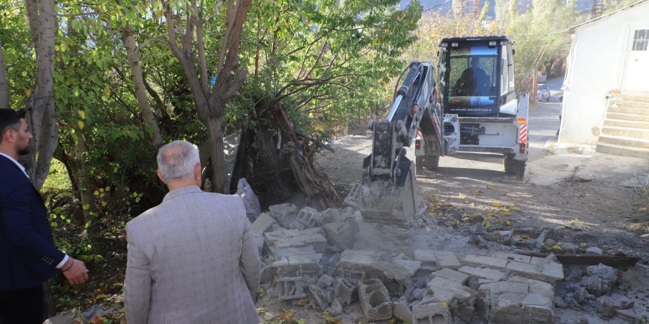 35 yıl sonra yola kavuştular