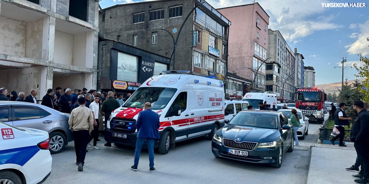 Yüksekova’da 7 katlı inşaatta intihar girişimi