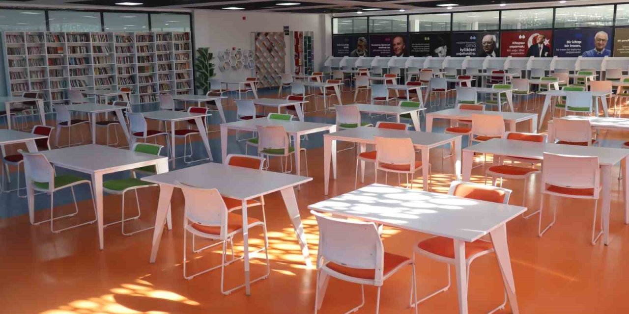 Yeşilyurt Belediyesi’nden Çilesiz Mahallesi’ne kütüphane