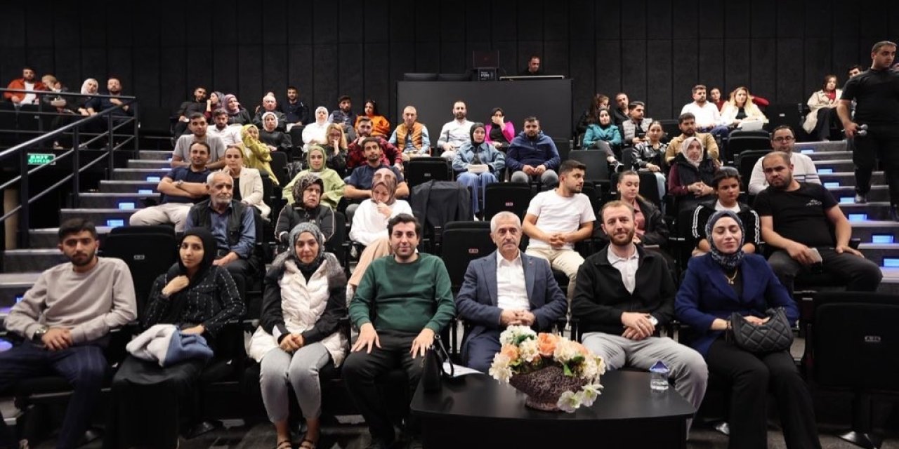 Başkan Tahmazoğlu, Evlilik Okulu çiftleriyle bir araya geldi