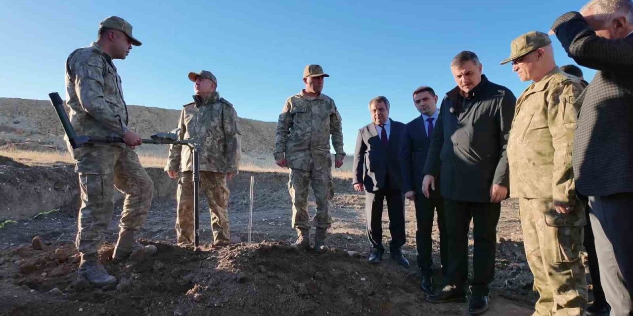 Erzurum'da top mermileri kontrollü olarak imha ediliyor