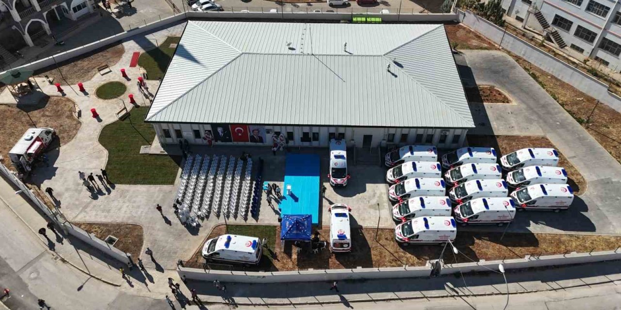 Sağlık Bakanlığı’ndan Gaziantep’e 16 yeni ambulans