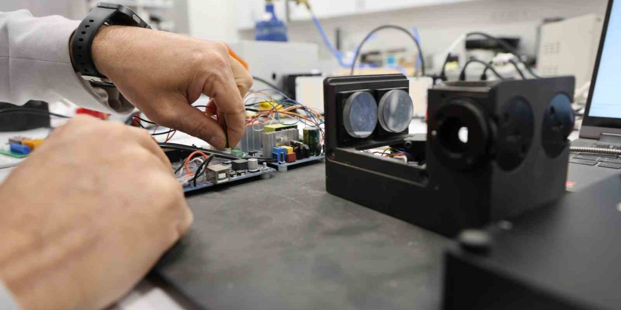 Prof. Dr. Fahrettin Yakupanoğlu; "Bilim makalede kalmamalı, ürüne dönüşmeli"