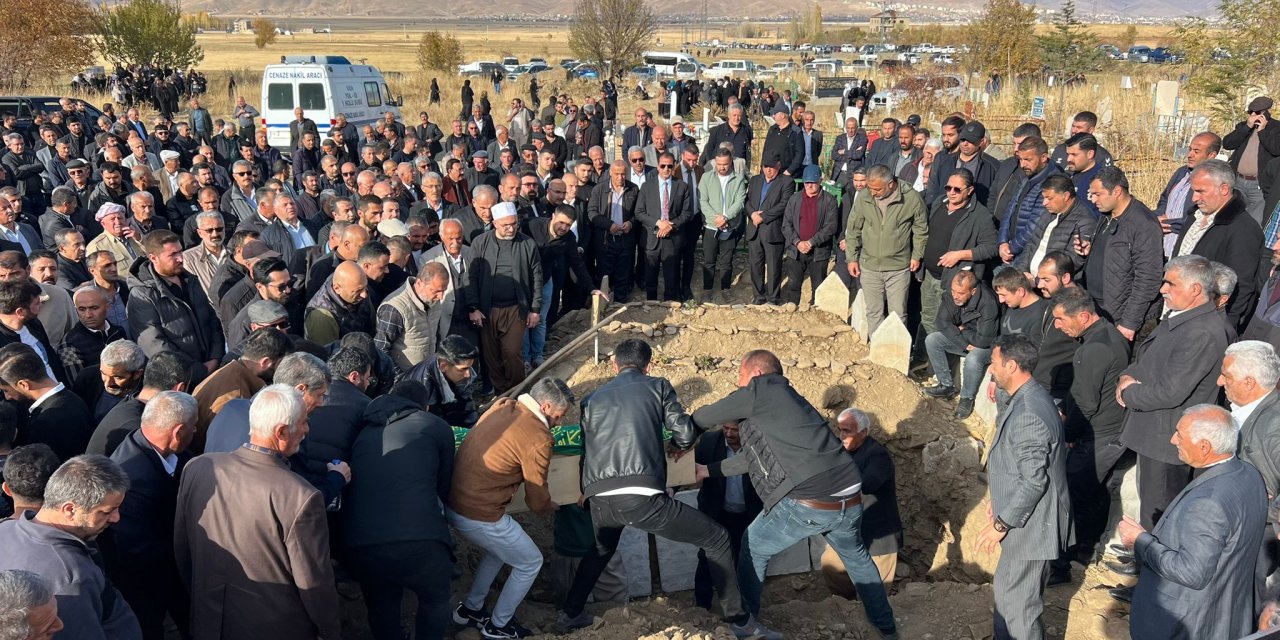 Selma Karay Yüksekova’da toprağa verildi