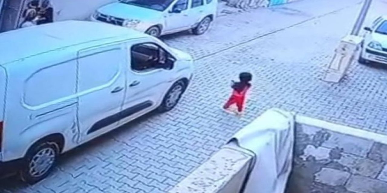 Kargo aracının çarptığı 2 yaşındaki çocuk hayatını kaybetti