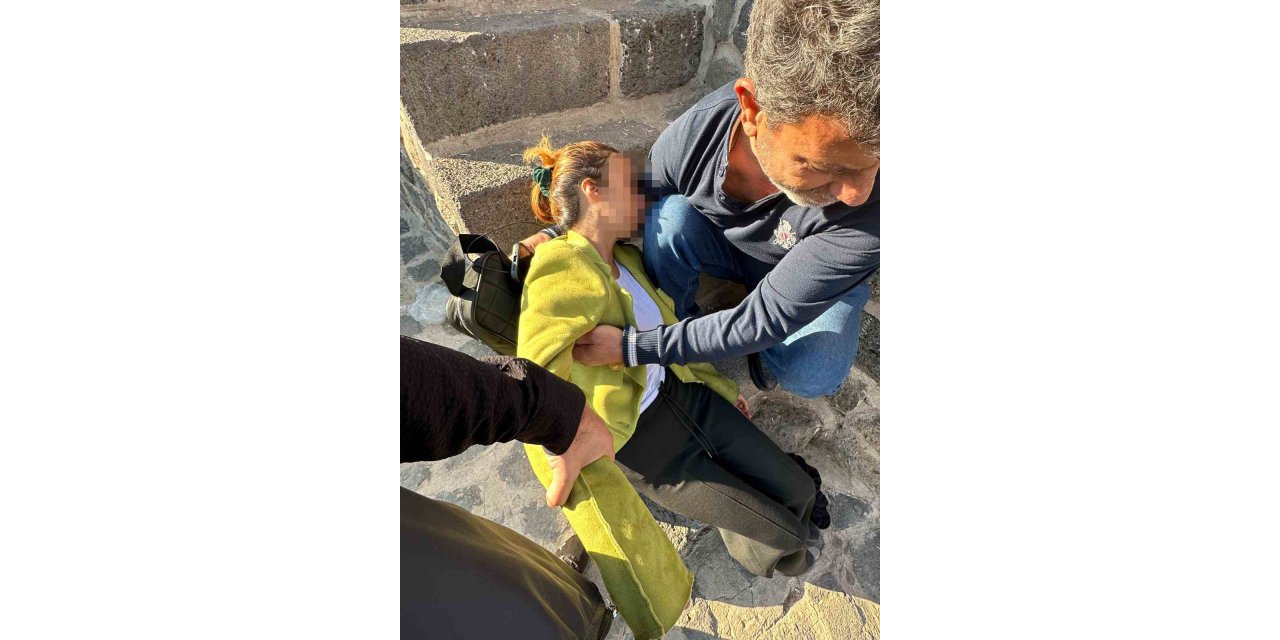 Diyarbakır'da zabıta ekipleri intihar girişiminde bulunan kadını ikna etti