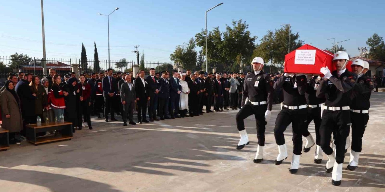 Adıyaman'da kazada ağır yaralanan polis memuru hayatını kaybetti
