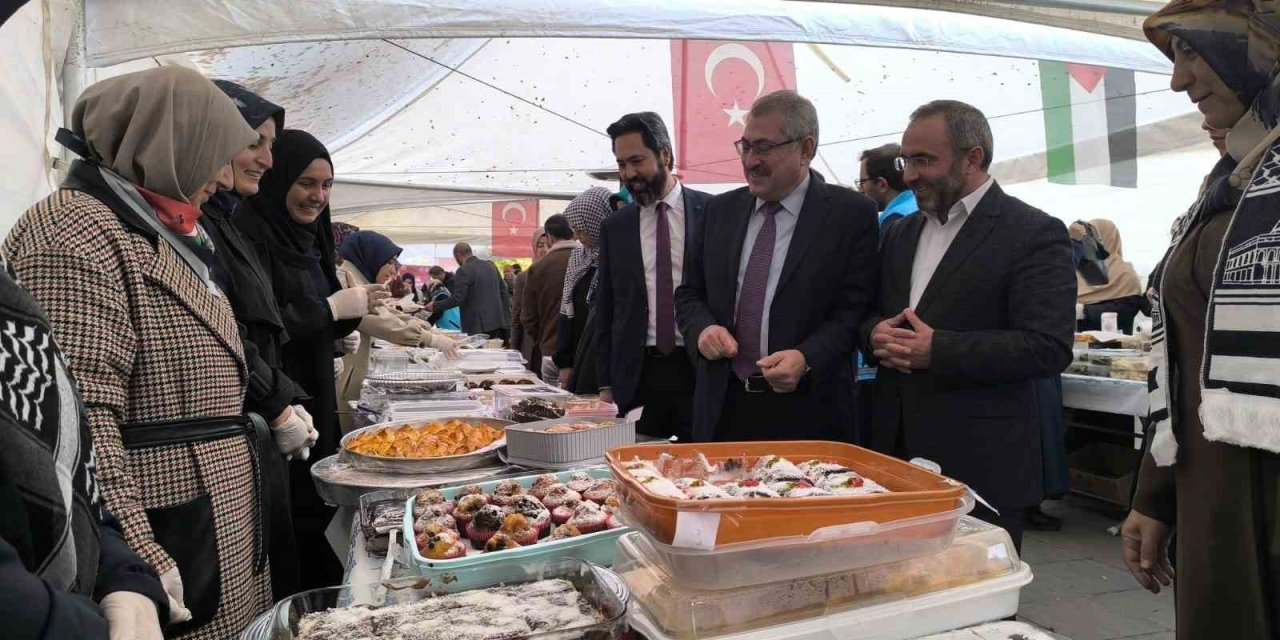 Erzurum’da "Hayır Çarşısı" açıldı