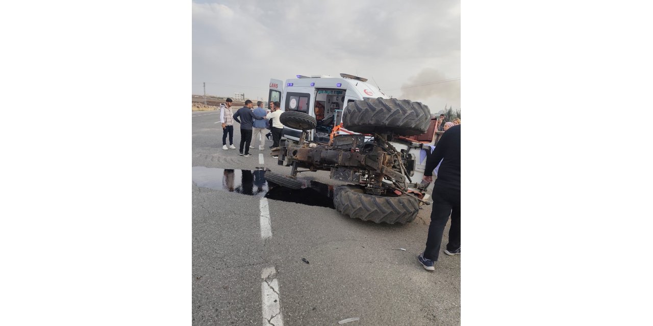 Diyarbakır’da otomobil ile traktör çarpıştı: 1 kişi yaralandı