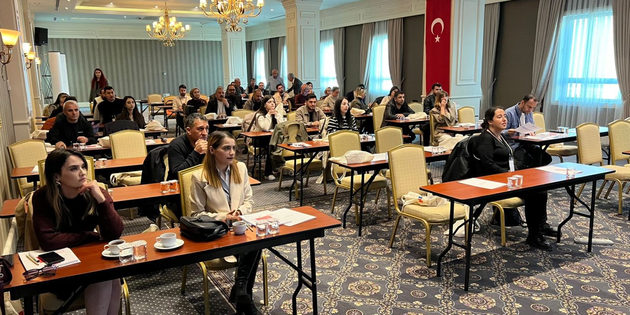 Van’da çocuk hakları odaklı habercilik eğitimi