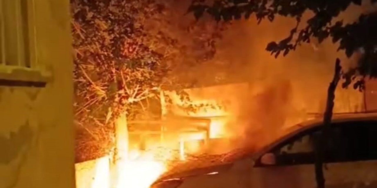 Batman’da  otomobil alev aldı