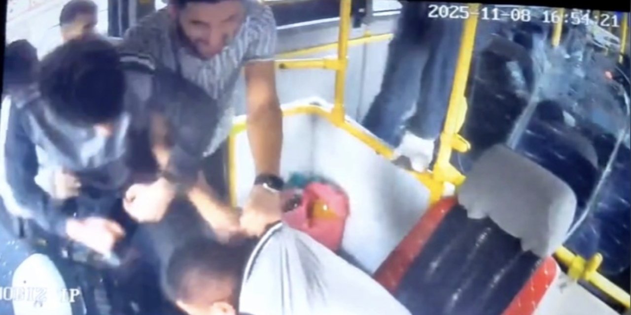 Yolcu ile tartışan halk otobüsü şoförüne dayak